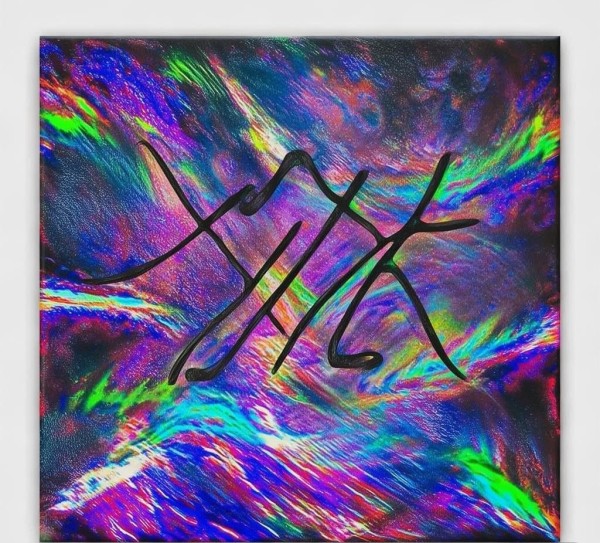 署名,XXX